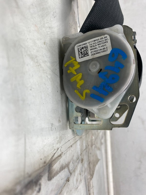 ⭕16-20 Model S Rear Right Seatbelt & Retractor w/ Mid C-Pillar Trim 10