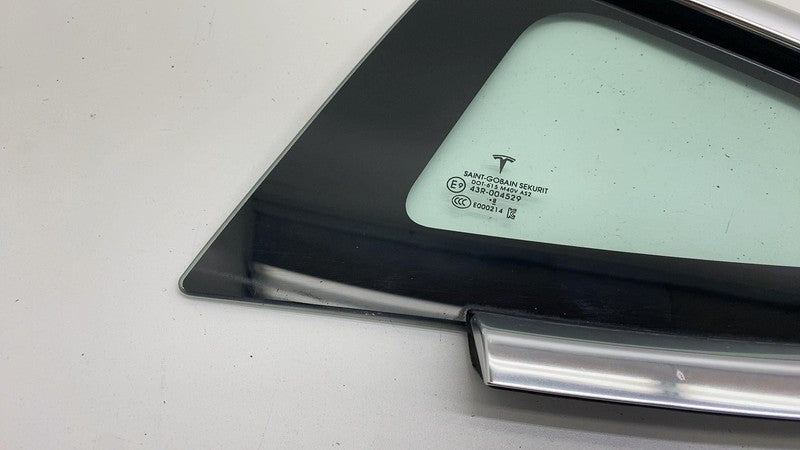 108070300C ⭕ 2017-2020 Tesla Model 3 Rear Left Quarter Fixed Window Glass LH 1080703-00-C