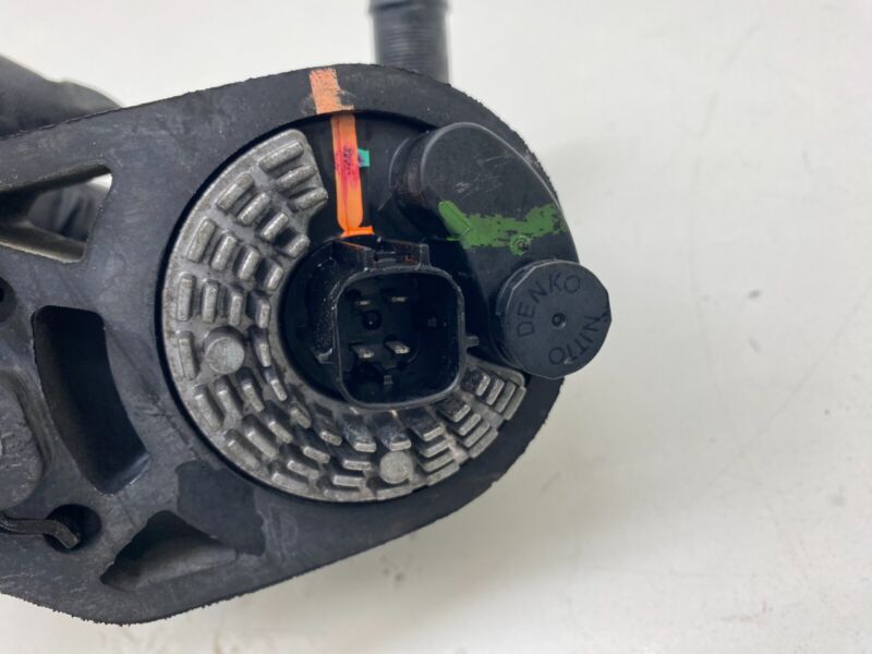 2012-2015 Tesla Model S MS Motor Inverter Battery Coolant Auxiliary Water Pump