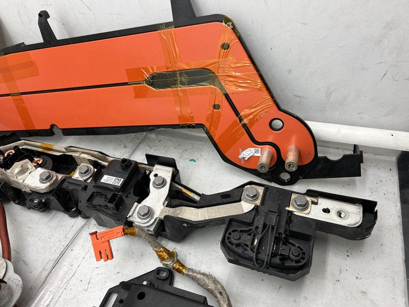 ⭕ 21 Tesla Model S Plaid Battery Power Conversion Charger Penthouse 11