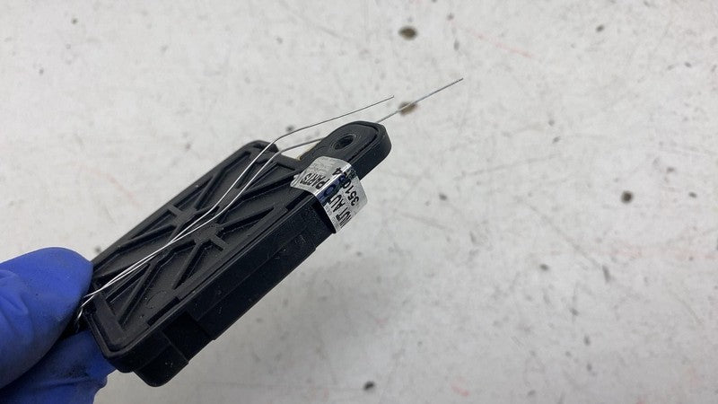 ⭕ 2022 Rivian EDV-700 Amazon Truck Keyless Antenna Module Unit OEM PT0