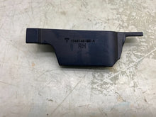 ⭕ 12-20 Tesla Model S Front Passenger Side Fixed Glass Seal Right 1046148-00-A