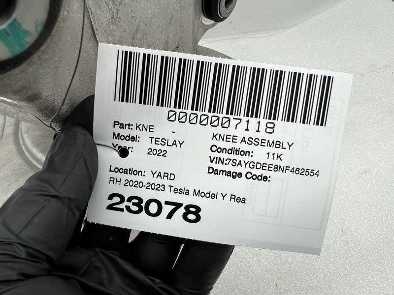 1188416 00 F 2020-2024 Tesla Model Y Rear Right Spindle Knuckle w/ Wheel Hub & Dust Shield RH