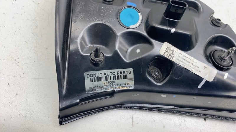 ⭕ 17-23 Tesla Model 3 Rear Right Inner Taillight LED Tail Lamp (3-Pin)