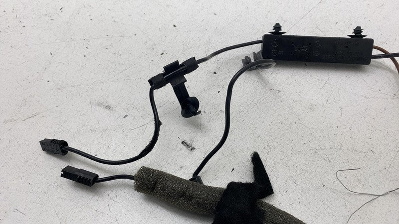 A2128704589 ⭕ 10-16 Mercedes-Benz E350 E-Class Amplifier Antenna Noise Filter A2128704589