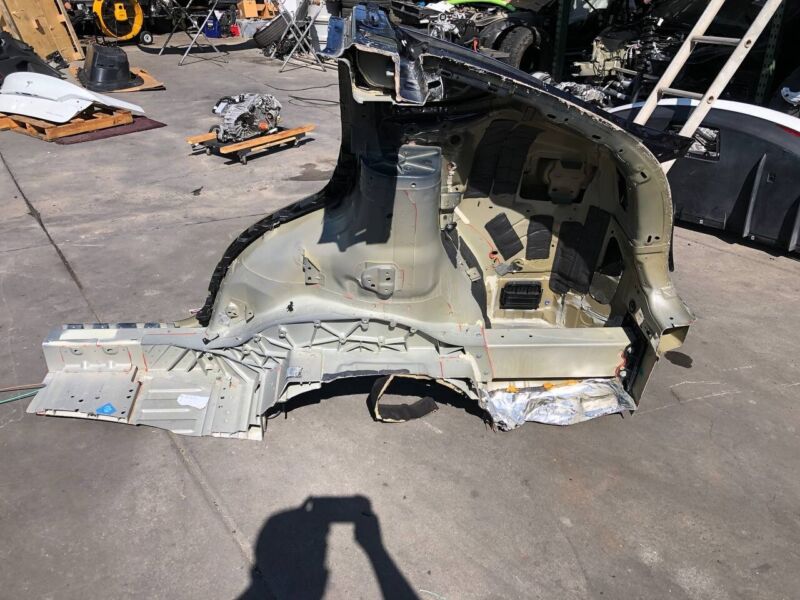 Does Not Apply 2016-2020 Tesla Model X Rear Passenger Quarter Fender Frame Panel Cut Out Right