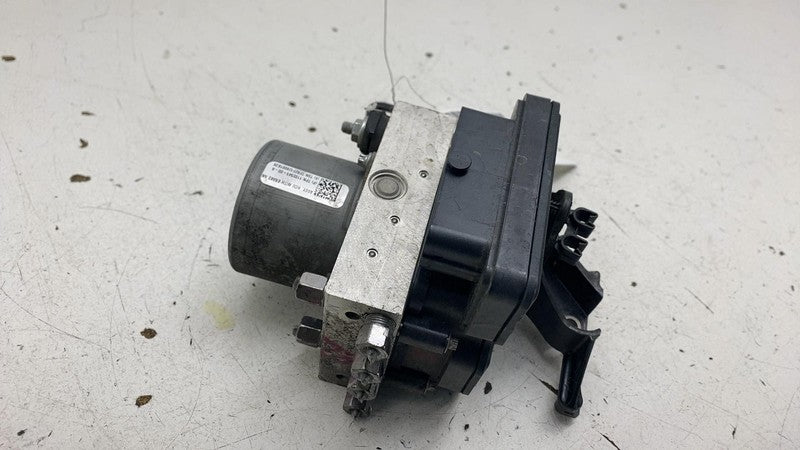 ⭕ 17-23 Tesla Model 3 Anti-Lock Brake System ABS Pump Module Unit 1044