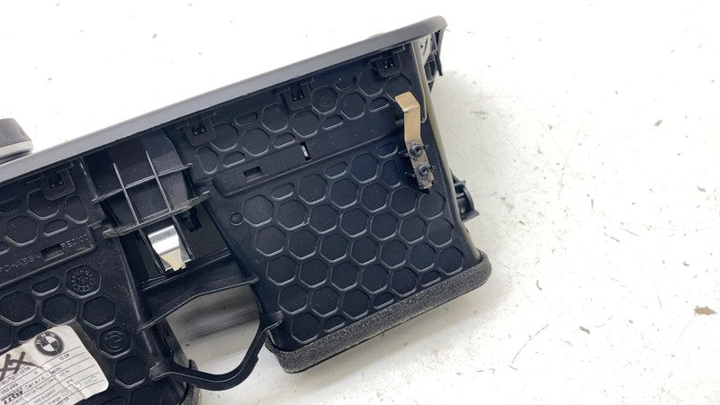 ⭕2014-2021 BMW i3 Hybrid Radio & A/C Climate Control Switch Panel OEM 