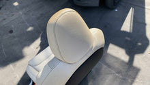 Front Seat TESLA X 22