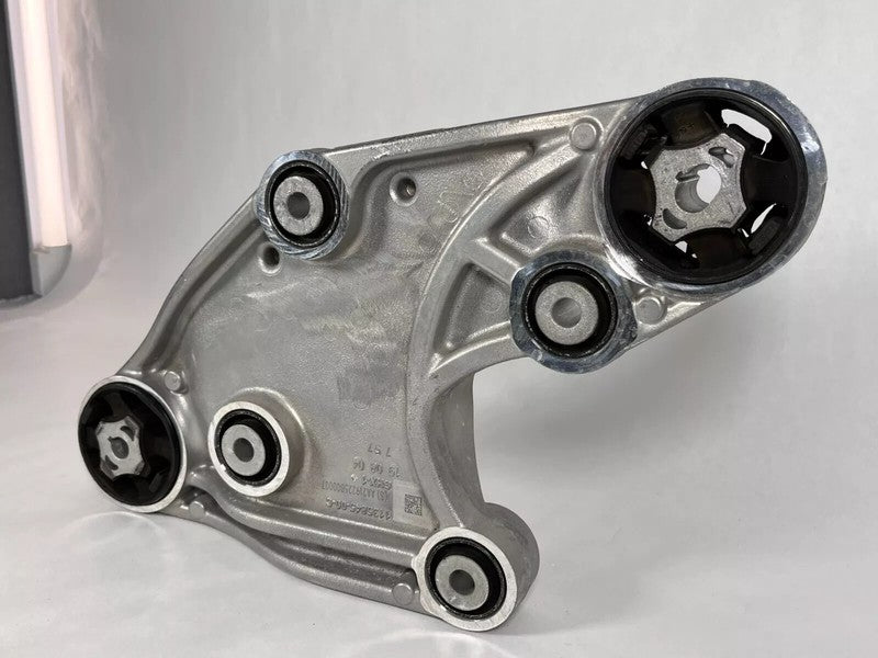 ⭕ 16-20 Tesla Model X Front Right Raven Drive Unit Bushing Carrier 113