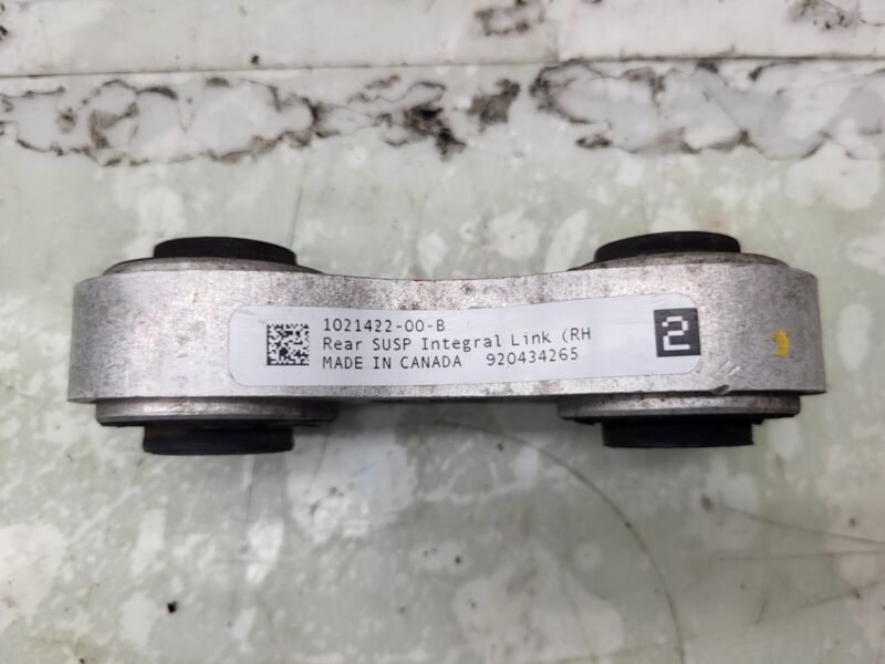 102142200B 2012-2020 Tesla Model S Rear Passenger Right Suspension Wishbone Integral Link