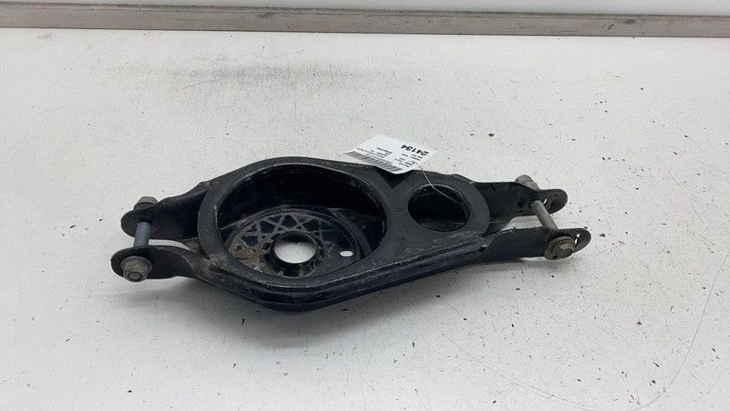 8218021 AA ⭕ 2017-2024 Chrysler Pacifica Rear Side Lower Control Arm Left  FWD 8218021AA