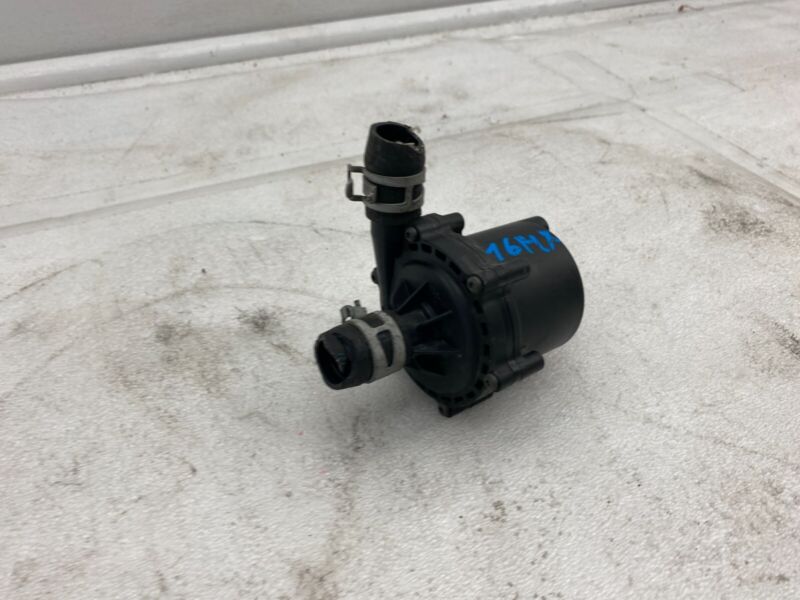 2016-2020 Tesla Model X Cooling System Auxiliary Water Coolant Pump System OEM