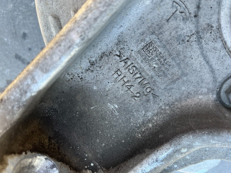 104431600E ⭕17-23 Model 3 Front Right Spindle Knuckle + Hub (150mm Non-Driven) 1044316-00-E