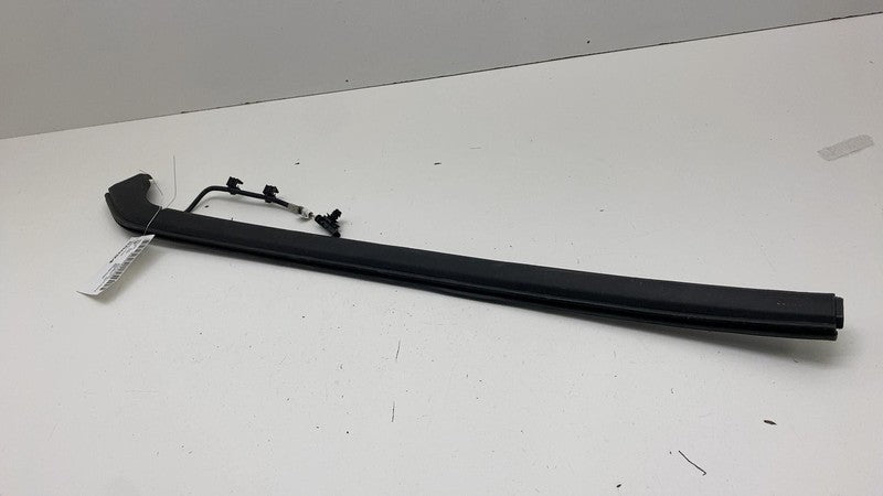 ⭕ 22-24 Rivian R1T Front Driver Side Hood Drip Trim Molding Left LH PT