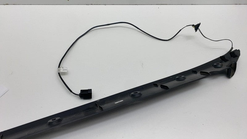 105630000D 2016-2020 Tesla Model X Rear Passenger Trunk Liftgate Pinch Sensor Cover Right