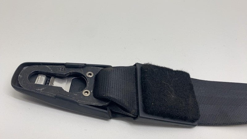 PT1-1056 2011-2018 Porsche Cayenne S Front Driver Side 1st Row Seat Belt Retractor Left