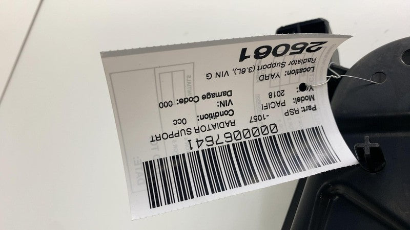 68292237AA ⭕ 17-25 Chrysler Pacifica Radiator Support Crossmember Closure Panel 68292237AA