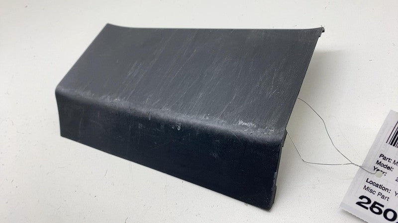 ⭕ 2022-2024 Rivian R1T Rear Right Gear Tunnel Sill Trim Scuff Plate PT