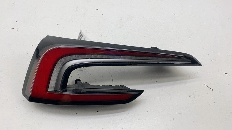 ⭕ 24-25 Model 3 Rear Driver Side Taillight Quarter Tail Lamp Left 1691