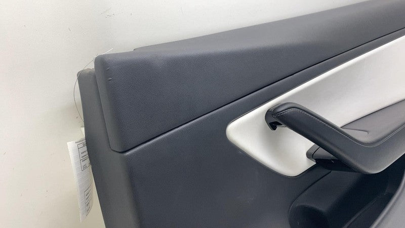 1105094-00-D ⭕ 17-20 Tesla Model 3 Front Passenger Side Interior Door Panel Trim Card Right