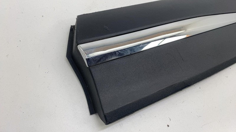 ⭕ 2022-2023 Chevrolet Bolt EUV Rear Passenger Door Lower Molding Right