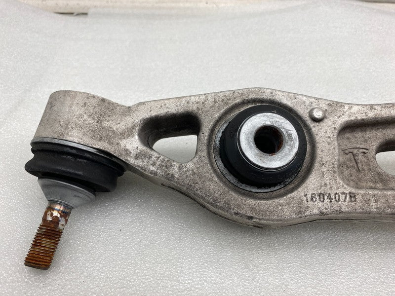 104895100B ⭕ 12-15 Model S MS Front Left or Right Suspension Lower Control Arm 1048951-00-B