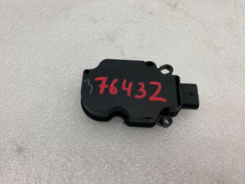 2012-2015 Tesla Model S Front Bumper Grille Vent Shutter Control Motor Actuator