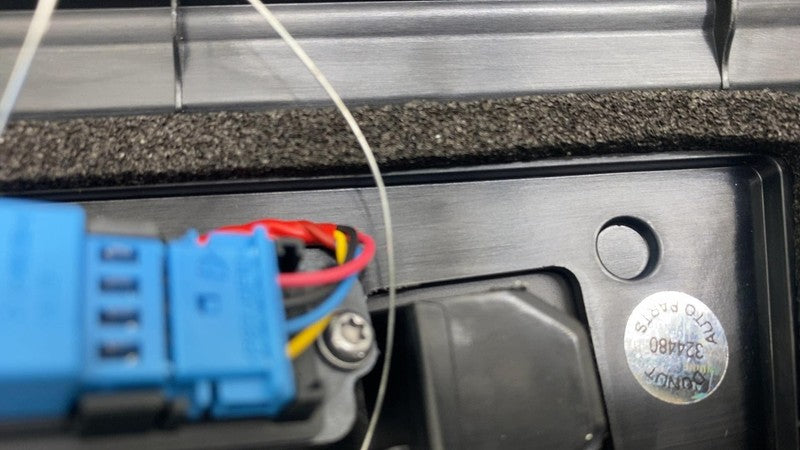 ⭕ 20-23 Model Y Left Exterior B-Pillar Applique Glass Trim LH AP3 1506