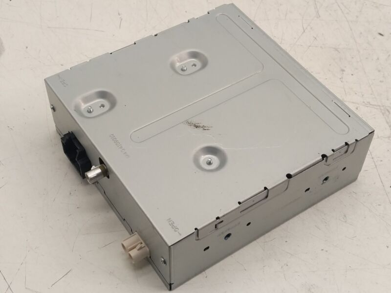 1004787 00 C ⭕ 12-15 Model S Infotainment Satellite Radio Receiver Tuner Module 1004787-00-C