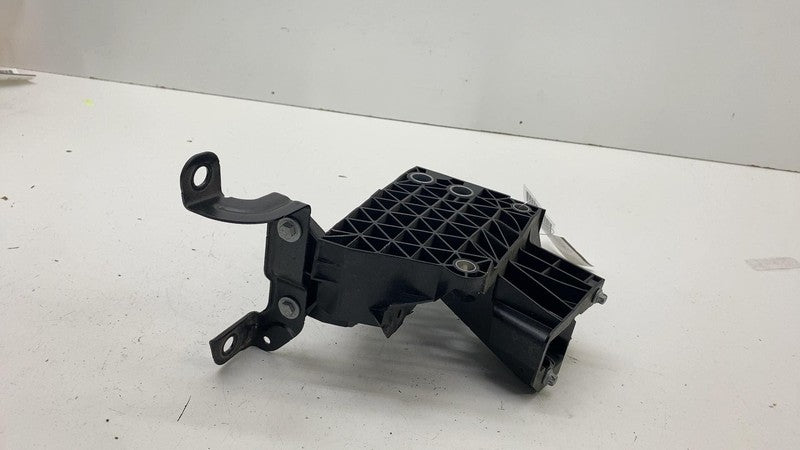 ⭕ 2022 Mercedes Benz EQS450+ Front Left Side Bumper Shock Absorber A29