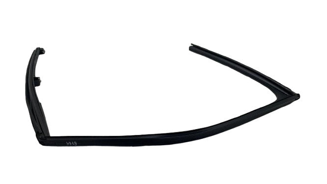 ⭕ 18-24 Navigator Front Right Door Window Glass Run Channel Seal JL1B-
