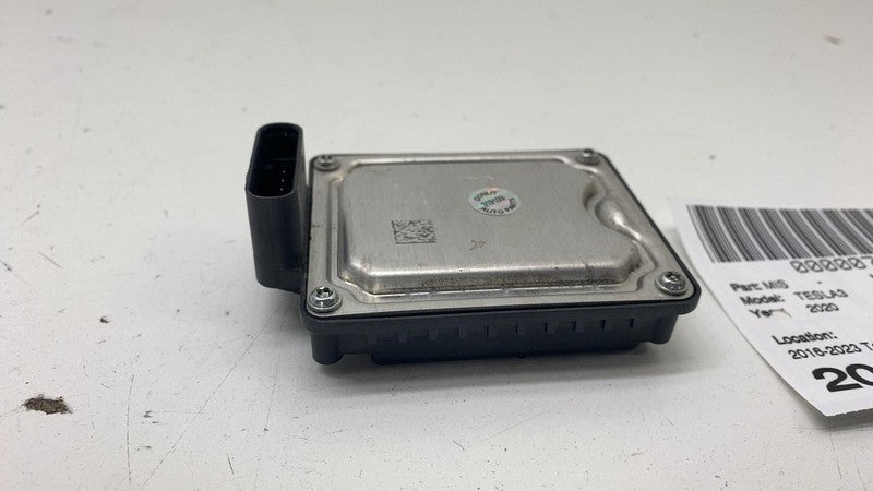⭕2017-2023 Tesla Model 3 Seven Pin Perpendicular Radar Sensor 7-Pin 11