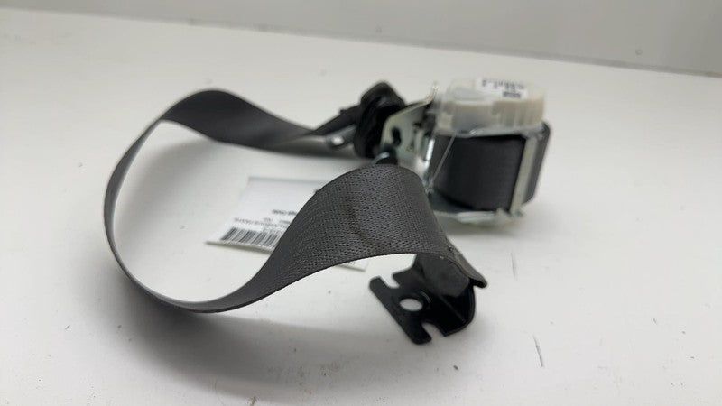 ⭕2016 Chevy Silverado 1500 Rear Left Seat Belt & Retractor 23261708 / 