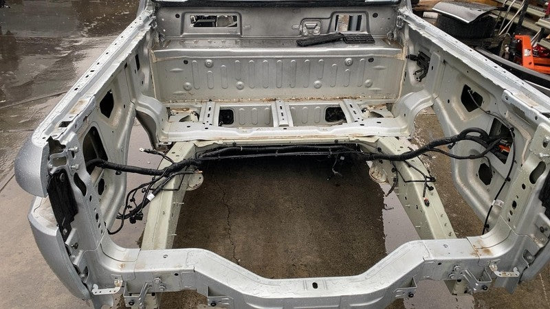 ⭕ 22-24 Rivian R1T Rear Quarter Panel Left Side Bedside Structural Cutout Silver