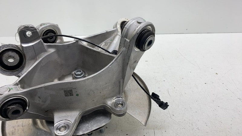 ⭕ 2025-2026 Model Y Rear Left Spindle Knuckle + Hub (142mm Driven) 218