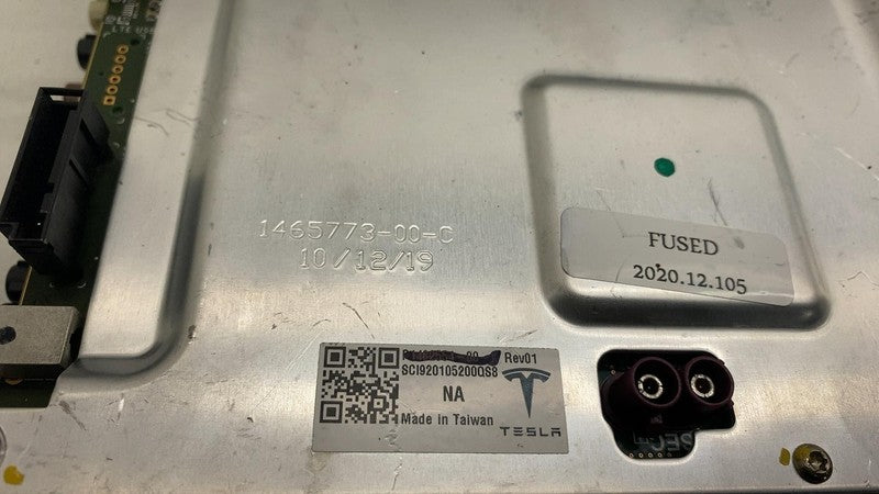 1465773 00 C 2017-2020 Tesla Model 3 Auto Pilot Assist Controller Self Drive Computer Control