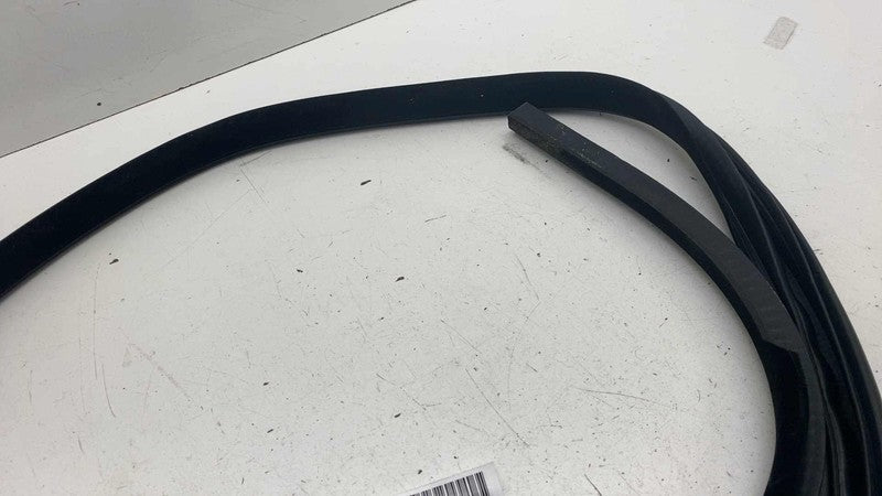 ⭕ 2014-2017 Land Range Rover Sport Front Door Weatherstrip Rubber Seal
