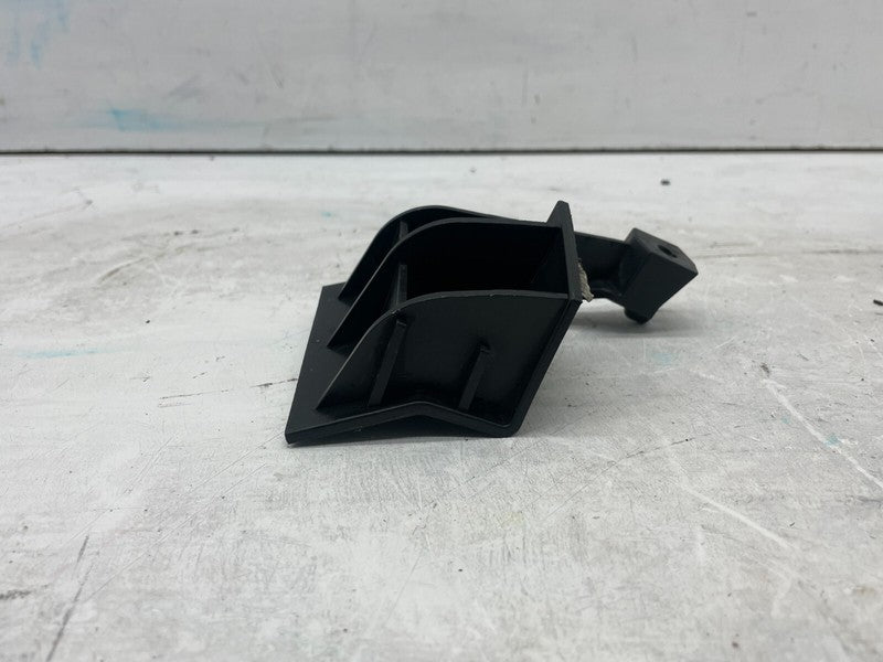 155537700B ⭕ 20-24 Model Y Passenger Rocker Panel Bracket Clip Support Right 1555377-00-B
