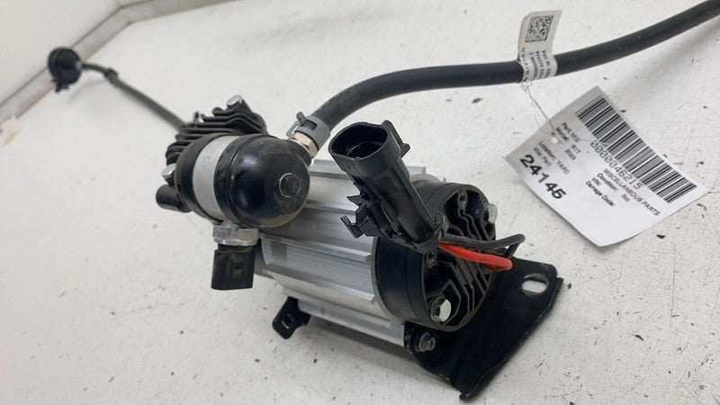 PT0005569301 ⭕ 2022-2024 Rivian R1T R1S Rear Air Ride Suspension Compressor OEM PT00055693-01