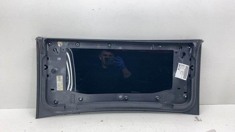 ⭕ 2016-2020 Tesla Model X MX Rear Right Side Falcon Door Roof Glass 10
