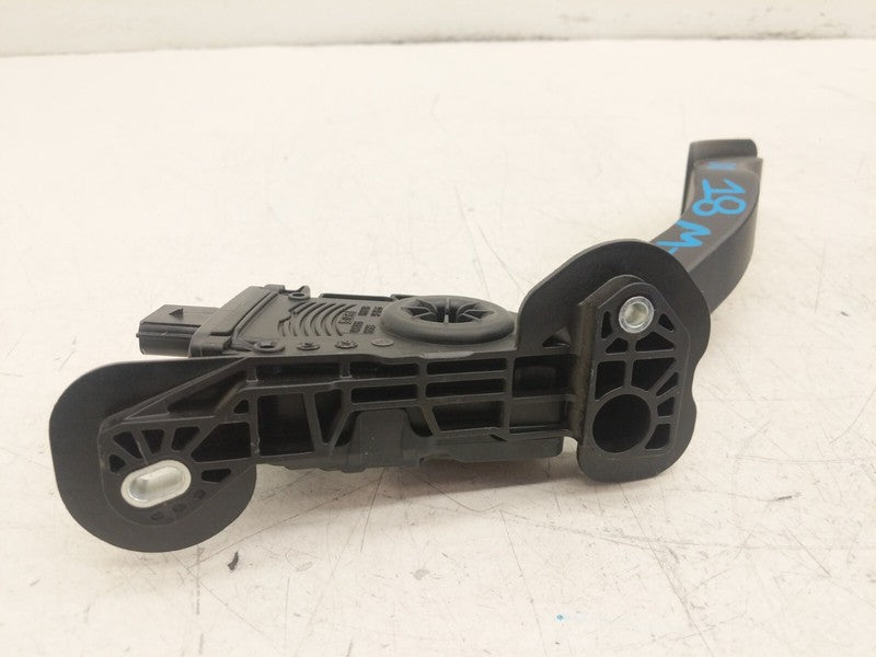 ⭕ 2012-2020 Tesla Model S MS Accelerator Throttle Pedal Assembly BE5C-