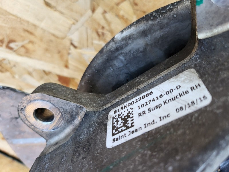 102741600D ⭕ 16-20 Model X MX Rear Right Side Spindle Knuckle w/ Hub & Shield 1027416-00-D