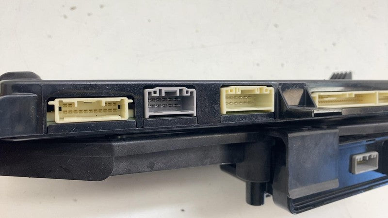 104390000E ⭕16-20 Model X Rear Body Chassis Control Module BCM TSTD w/ Bracket 1043900-00-E