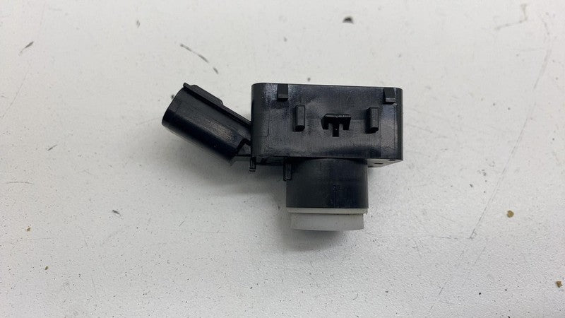 ⭕ 23-25 Toyota Prius Bumper PDC Single Parking Assist Sensor White 893