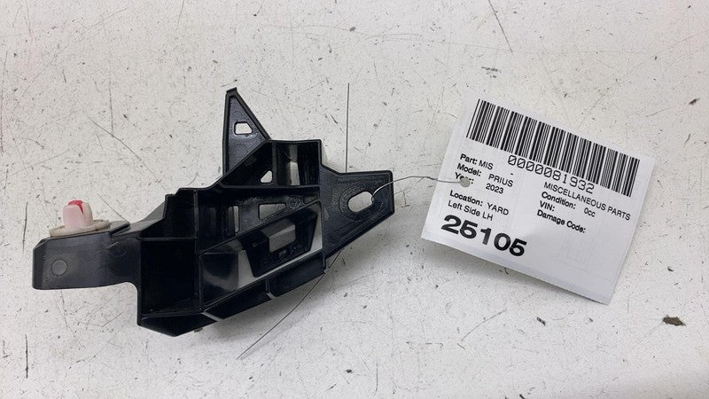 5256347030 ⭕ 2023-2025 Toyota Prius Rear Left Taillight Lamp Retainer Bracket 52563-47030