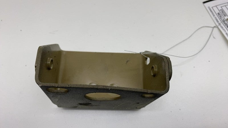 1867815 00 B 2024-2025 Tesla Cybertruck Mounting Support Mount Bracket 1867815-00-B