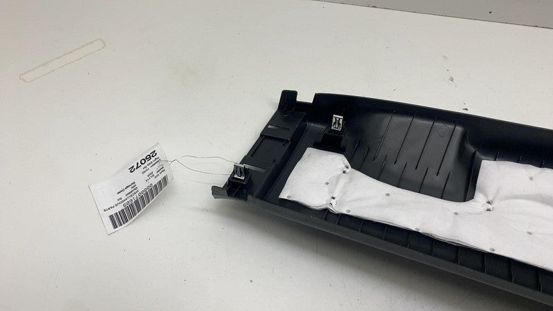 ⭕ 19-25 Chevrolet Silverado 1500 Right Lower B-Pillar Trim Cover Panel