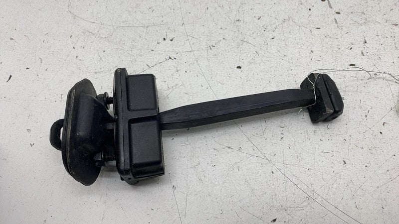 80083 ⭕ 2017-2020 Maserati Levante Rear Driver Side Door Check Strap Stop Stopper Left