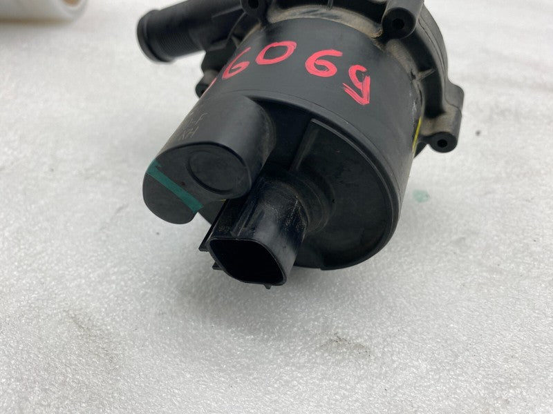 103534800F ⭕ 16-20 Model S Front Auxilliary Electric System Coolant Pump OEM 1035348-00-F